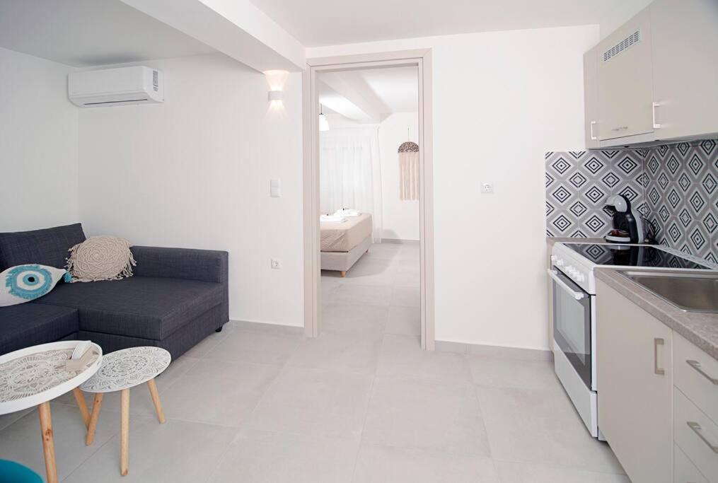 G&K House Garden Apartment Messini Exterior photo